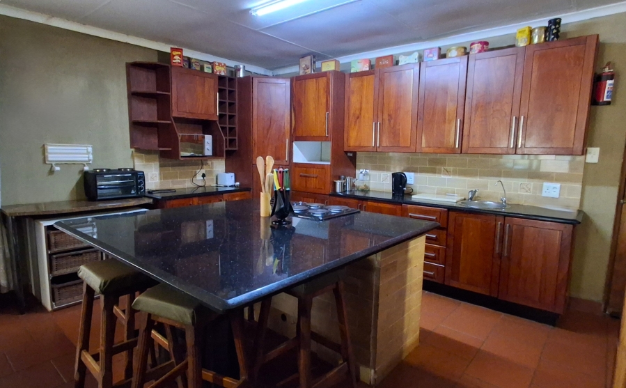 Commercial Property for Sale in Lindleyspoort North West